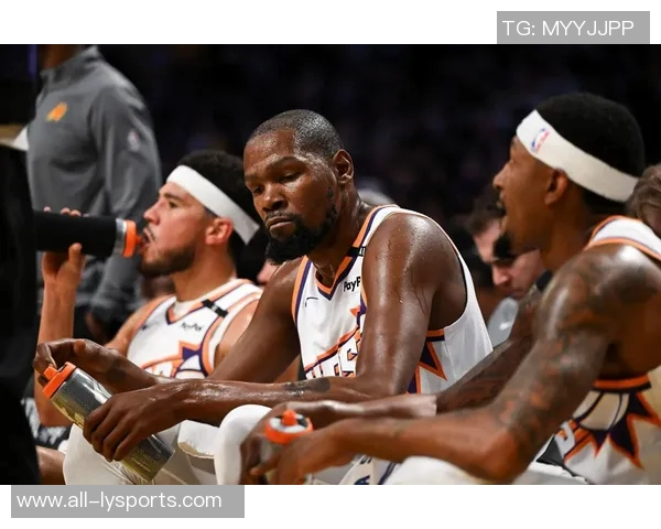 杜兰特降薪追逐第三冠火箭双线发展展现未来潜力