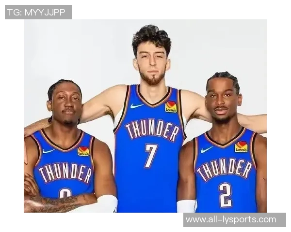 美媒发布新赛季季前实力榜雷霆掘金尼克斯占据前三火箭紧随其后湖人位列第七