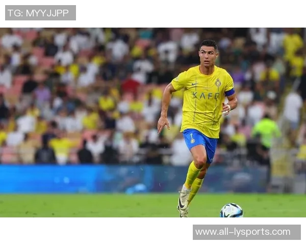 吉尔伯托称赞C罗领导力对葡萄牙队的重要性与队友自信心提升 吉尔伯托称赞C罗领导力对葡萄牙队的重要性与队友自信心提升