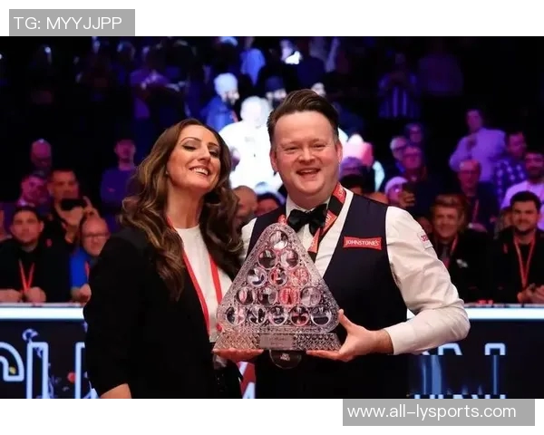 墨菲回忆母亲教诲谈赌博经历直言今天要把心里话说清楚