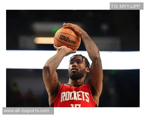 帕金斯谈赛季最佳防守球员与最佳新秀人选阿门与弗拉格成焦点 帕金斯谈赛季最佳防守球员与最佳新秀人选阿门与弗拉格成焦点