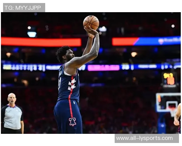 恩比德关键时刻失误三分不中全场表现平平仅得20分6篮板4助攻2盖帽