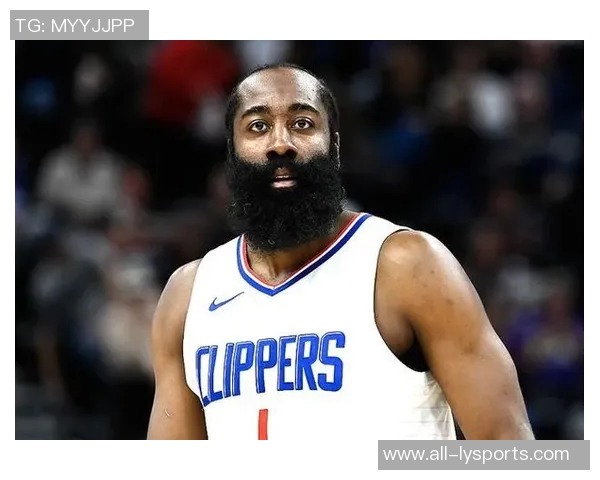 四年前的今天易建联成为本土球员中唯一得分超12000的传奇